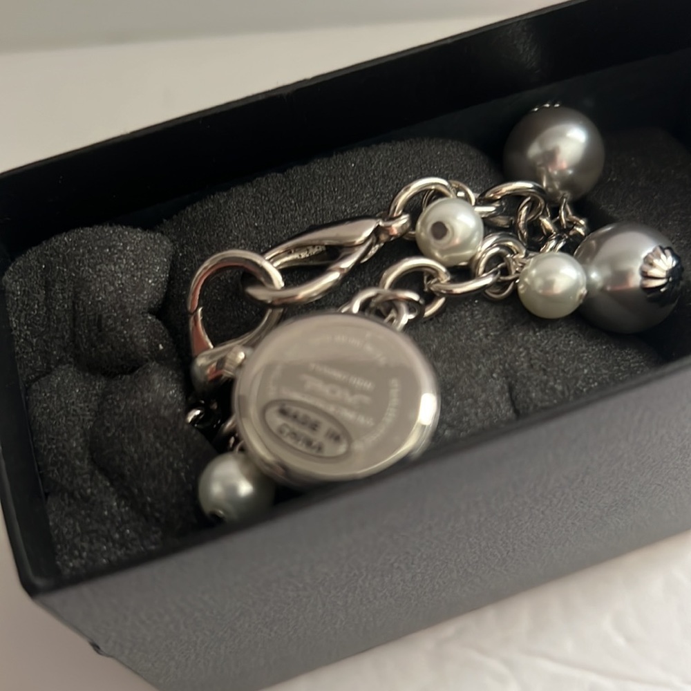Bracelet watch with pearls. - Picture 8 of 8